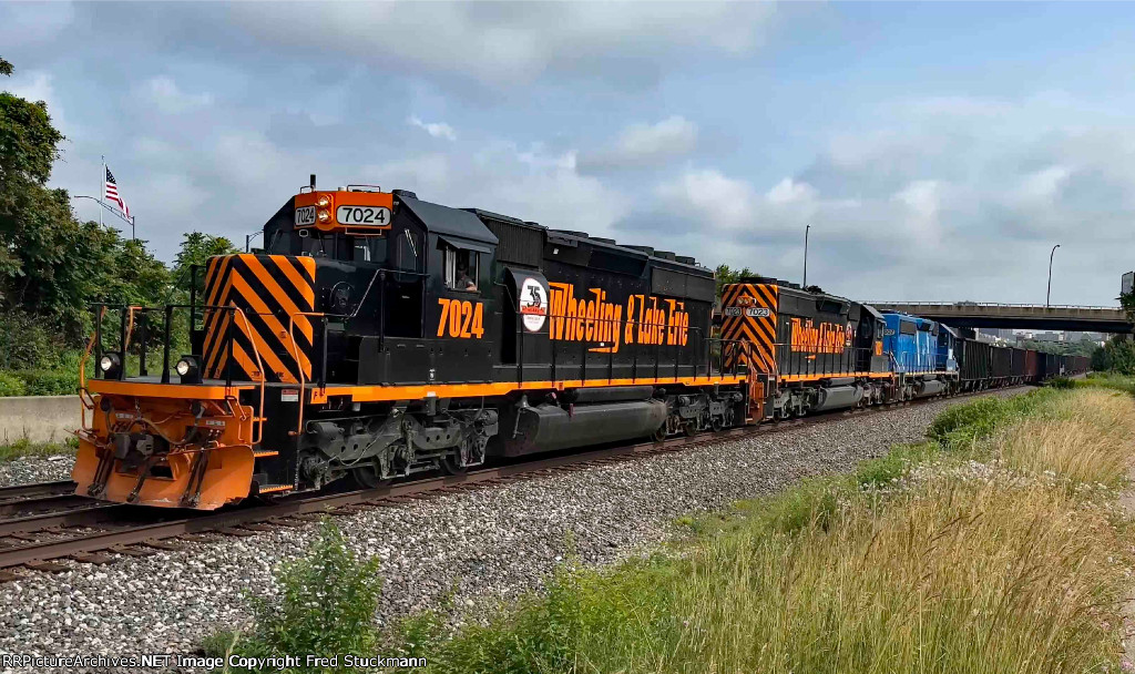 WE 7024 leads Z641-19.